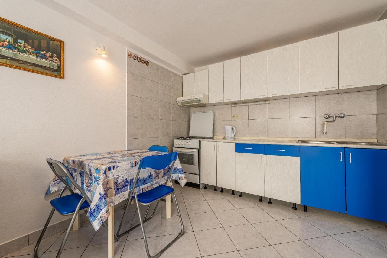 Apartment Bura Primošten Dış mekan fotoğraf